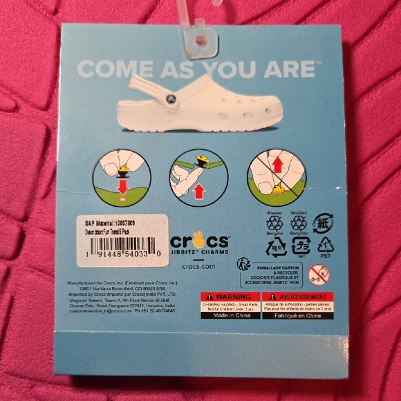 CROCS Fun Shoe Charms Set - Rainbow and Pineapple - Picture 2 of 2